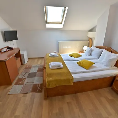 Happy Day - Motorcycle Friendly Guest house 3*